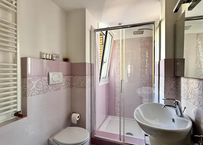 Raffaella Vatican House Apartment