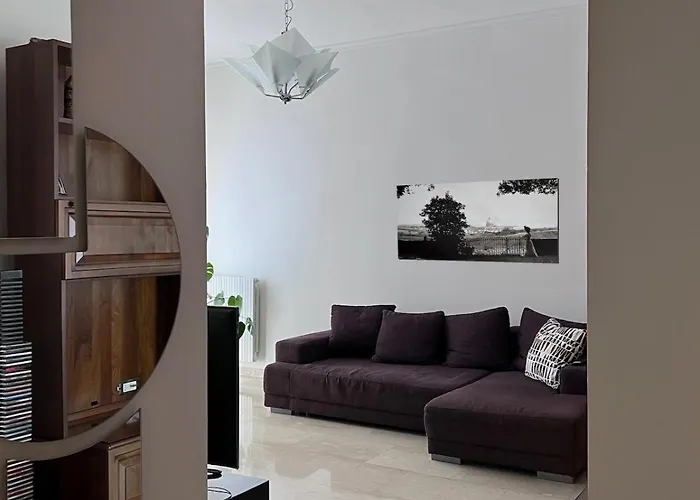 Raffaella Vatican House Apartment